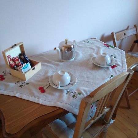 Bed and Breakfast Les Dames De La Saugiat Le Fied Экстерьер фото