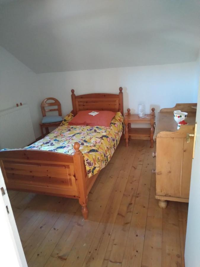 Bed and Breakfast Les Dames De La Saugiat Le Fied Экстерьер фото